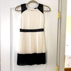 Vintage black and white dress